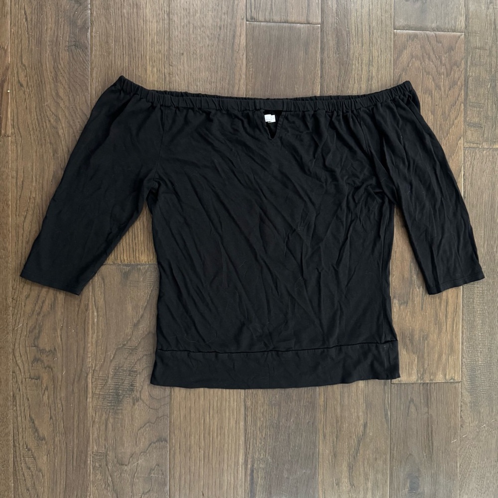 Old Navy Black Off-the-Shoulder Fitted Blouse